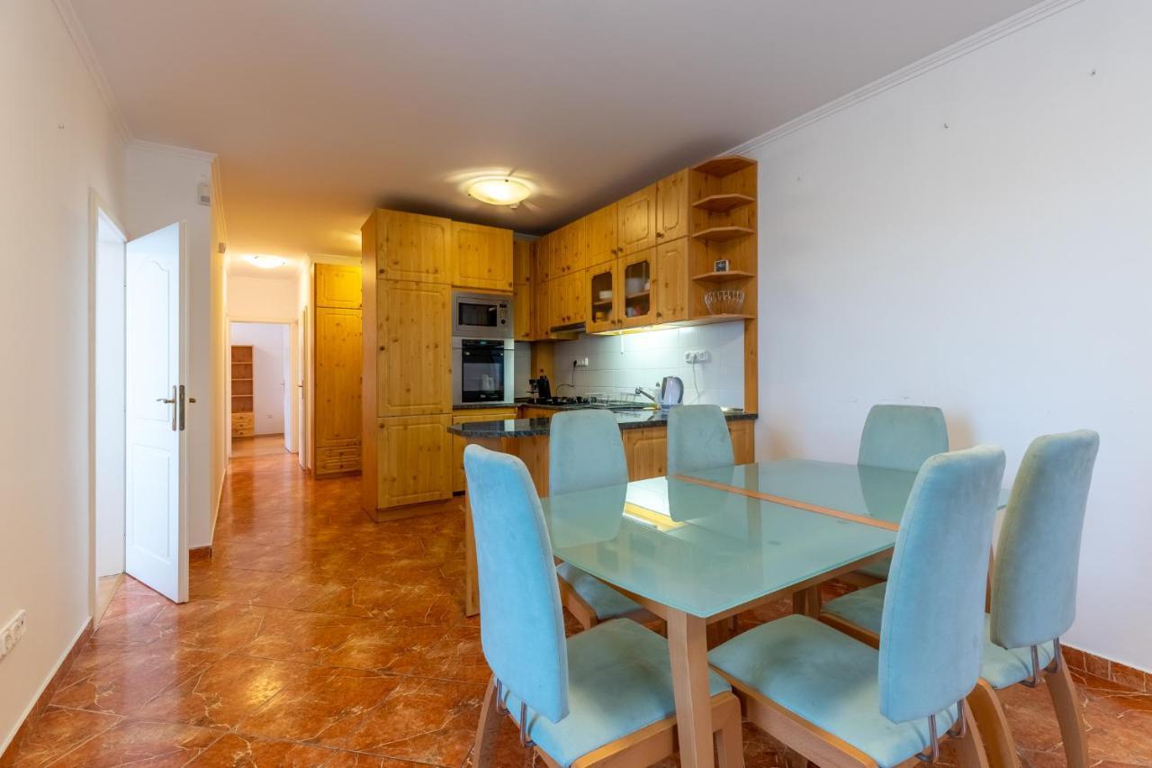 Egyuett A Csalad II Apartman By Bltn ชิโอฟก ภายนอก รูปภาพ